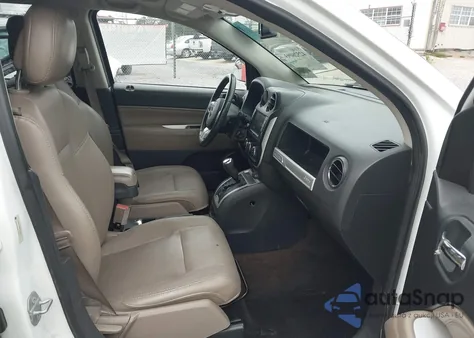 2016 Jeep Compass High Altitude Edition z USA, uszkodzony, nr VIN 1C4NJDEB8GD545452